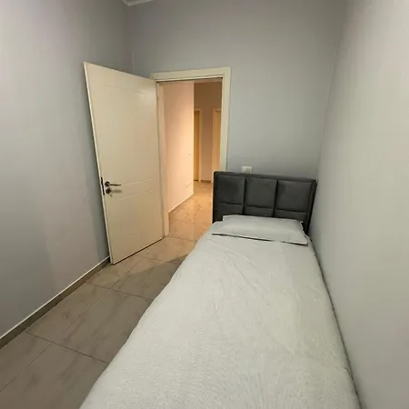 Апартаменты Luxury Downtown *